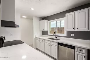 4310 W Rose Ln, Glendale, AZ 85301 - Photo 4