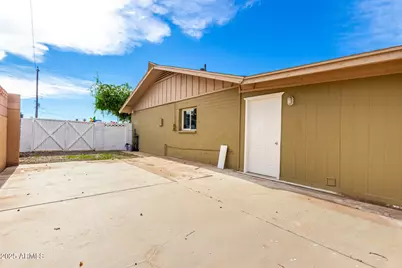 4310 W Rose Lane, Glendale, AZ 85301 - Photo 6