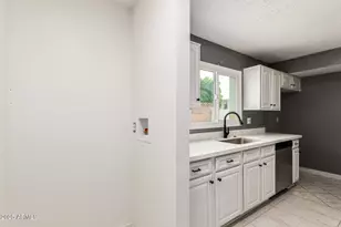 4310 W Rose Ln, Glendale, AZ 85301 - Photo 18