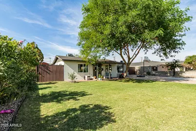 6728 N 24th Drive, Phoenix, AZ 85015 - Photo 1