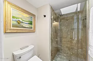 6159 E Indian School Rd, Scottsdale, AZ 85251 - Photo 18