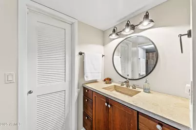 6159 E Indian School Road #104, Scottsdale, AZ 85251 - Photo 16