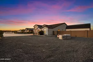 27835 N Hibiscus Ln, San Tan Valley, AZ 85143 - Photo 4