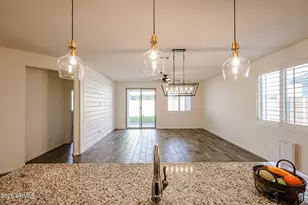 14364 W Desert Hollow Dr, Surprise, AZ 85387 - Photo 12