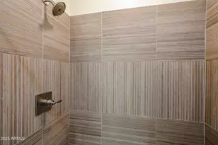 14364 W Desert Hollow Dr, Surprise, AZ 85387 - Photo 20