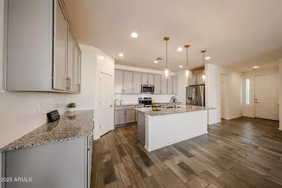 14364 W Desert Hollow Drive, Surprise, AZ 85387 - Photo 10