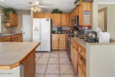 11331 W McCaslin Rose Lane, Surprise, AZ 85378 - Photo 14