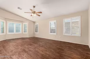 2513 W Carter Rd, Phoenix, AZ 85041 - Photo 14