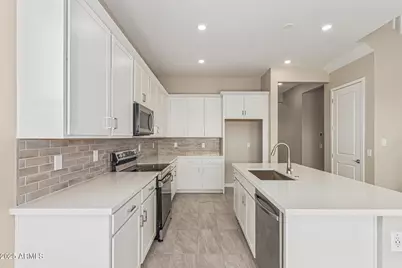 8913 E Covina Street, Mesa, AZ 85207 - Photo 12