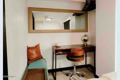 1055 E Whitton Avenue, Phoenix, AZ 85014 - Photo 14