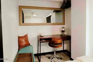 1055 E Whitton Ave, Phoenix, AZ 85014 - Photo 14