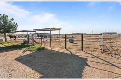 1307 S 343rd Avenue, Tonopah, AZ 85354 - Photo 2