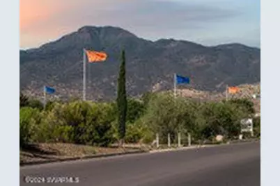 1901 Crossroads Boulevard #138, Clarkdale, AZ 86324 - Photo 2