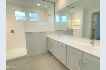 13310 W Dale Lane, Peoria, AZ 85383 - Photo 12