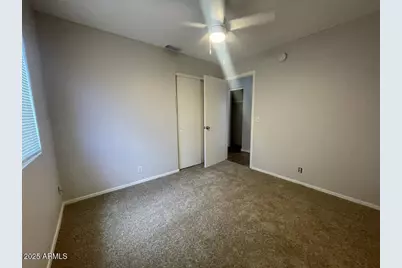 15752 W Lundberg Street, Surprise, AZ 85374 - Photo 10