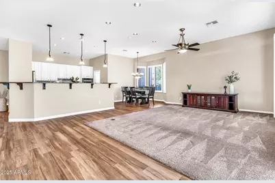 4915 S Tangerine Lane, Gilbert, AZ 85298 - Photo 8