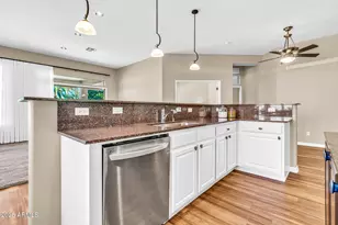 4915 S Tangerine Ln, Gilbert, AZ 85298 - Photo 12