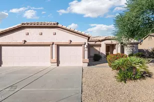 4860 S Springs Dr, Chandler, AZ 85249 - Photo 1