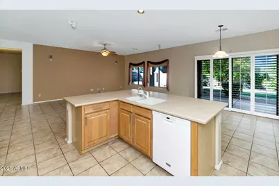 4860 S Springs Drive, Chandler, AZ 85249 - Photo 14