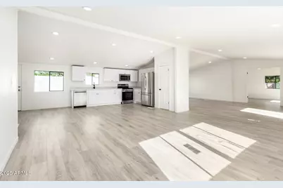 452 E Annette Drive, Phoenix, AZ 85022 - Photo 8