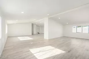 452 E Annette Dr, Phoenix, AZ 85022 - Photo 6