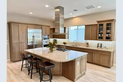 829 E Snowy Farm Drive, Queen Creek, AZ 85140 - Photo 2