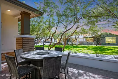 20719 W Medlock Drive, Buckeye, AZ 85396 - Photo 4