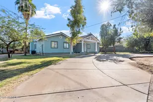 7849 S 7th Ave, Phoenix, AZ 85041 - Photo 8