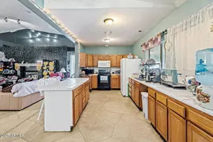 7849 S 7th Ave, Phoenix, AZ 85041 - Photo 30