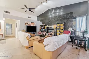 7849 S 7th Ave, Phoenix, AZ 85041 - Photo 38