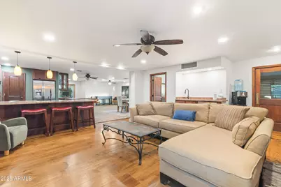 7502 N 7th Avenue, Phoenix, AZ 85021 - Photo 16