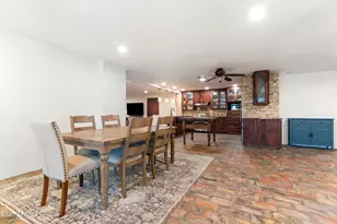 7502 N 7th Ave, Phoenix, AZ 85021 - Photo 8