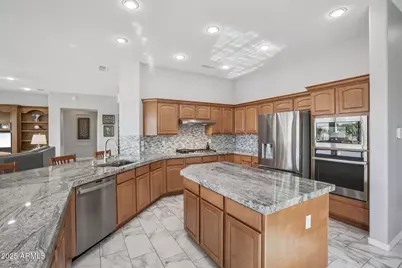 16737 W Loma Verde Trail, Surprise, AZ 85387 - Photo 8