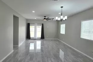 122 S 5th St, Avondale, AZ 85323 - Photo 12