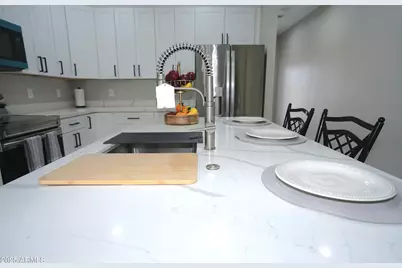 122 S 5th Street, Avondale, AZ 85323 - Photo 10