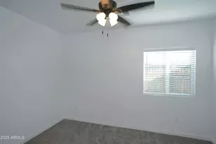 122 S 5th St, Avondale, AZ 85323 - Photo 16