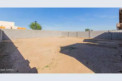 17454 W Larkspur Drive, Surprise, AZ 85388 - Photo 26