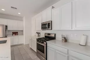 17454 W Larkspur Dr, Surprise, AZ 85388 - Photo 8