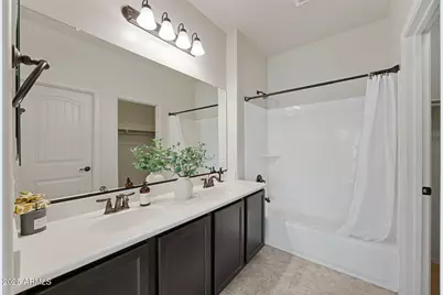 4707 E Thunderheart Trail #103, Gilbert, AZ 85297 - Photo 18