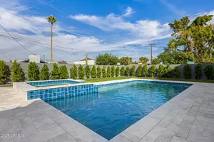 4228 E Avalon Dr, Phoenix, AZ 85018 - Photo 98