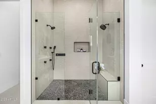 4228 E Avalon Dr, Phoenix, AZ 85018 - Photo 42