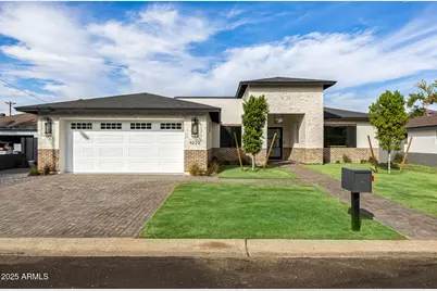 4228 E Avalon Drive, Phoenix, AZ 85018 - Photo 1