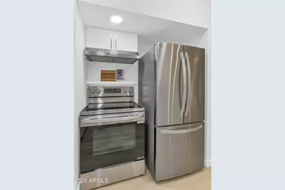 3505 E Campbell Avenue #7, Phoenix, AZ 85018 - Photo 10