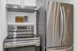 3505 E Campbell Ave, Phoenix, AZ 85018 - Photo 10