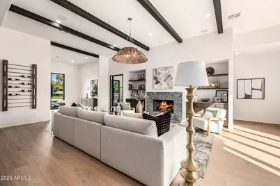 5739 E Calle Del Paisano --, Phoenix, AZ 85018 - Photo 10