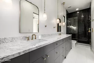 5739 E Calle Del Paisano, Phoenix, AZ 85018 - Photo 46