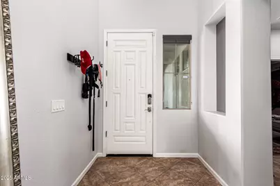 6409 W Lucia Drive, Phoenix, AZ 85083 - Photo 8