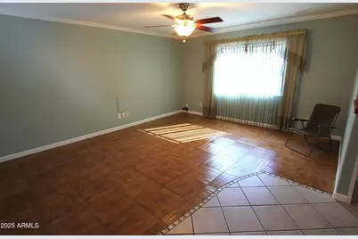 10411 N 11th Avenue #3, Phoenix, AZ 85021 - Photo 4