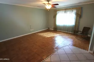 10411 N 11th Ave, Phoenix, AZ 85021 - Photo 4