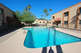 10411 N 11th Ave, Phoenix, AZ 85021 - Photo 18
